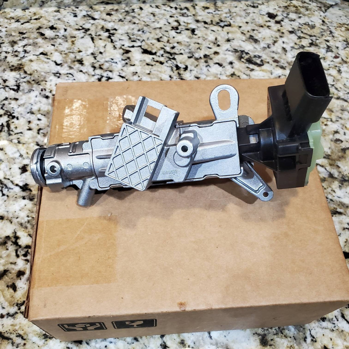 Nuevo | OEM# 05057297AG | Esquivar/Jeep/Chrysler | Conjunto del interruptor de encendido