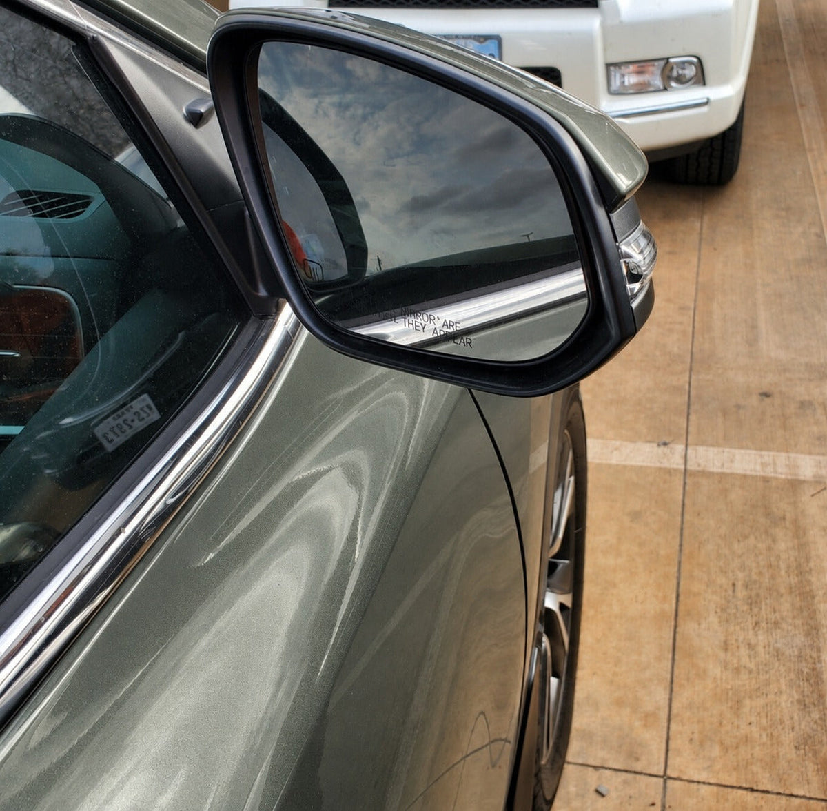 New | 2014-2019 Highlander | Alumina Jade Metallic | Passenger | Toyota | Side View Mirror