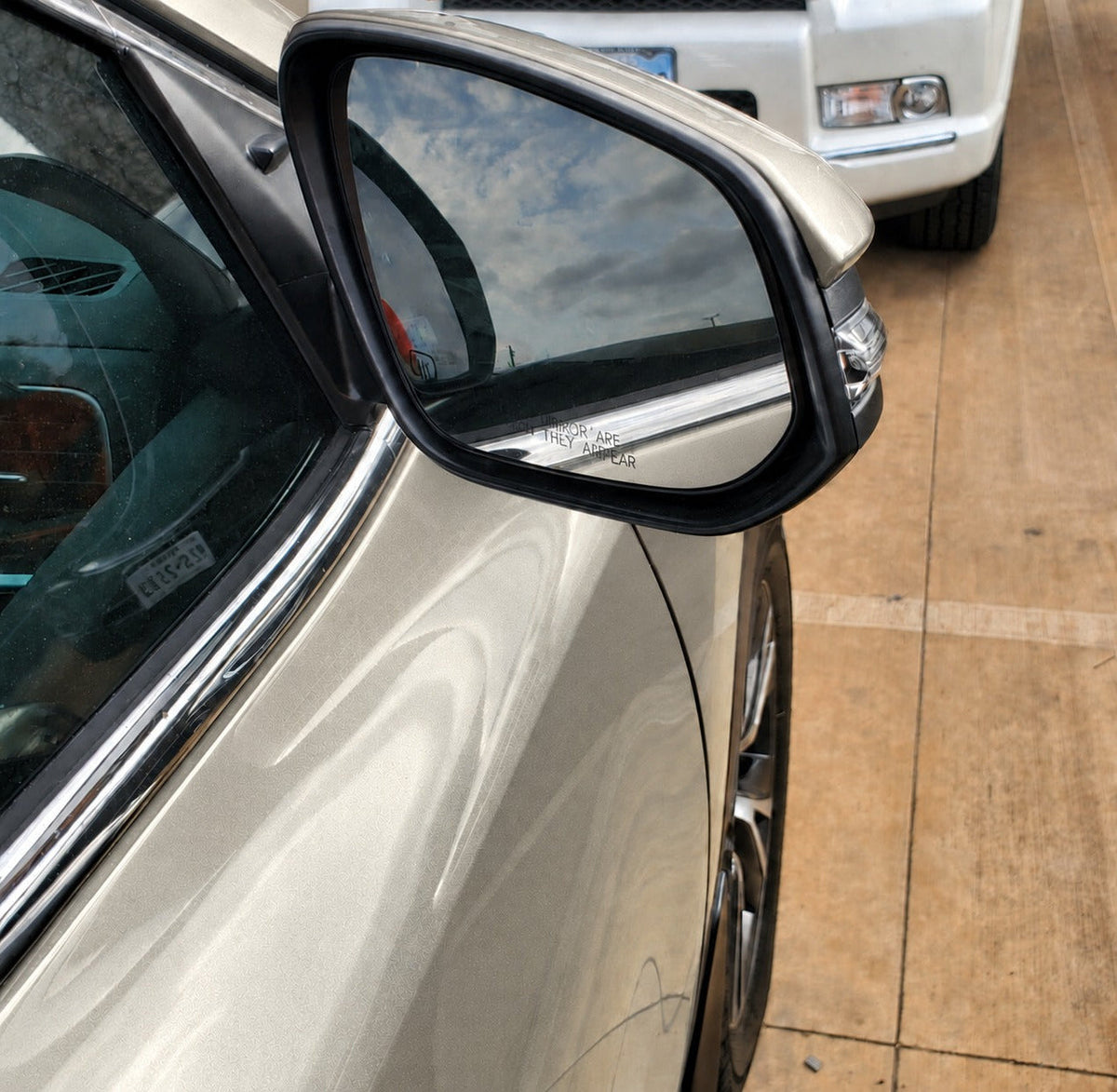 New | 2014-2016 Highlander | Creme Brulee Mica | Passenger | Toyota | Side View Mirror