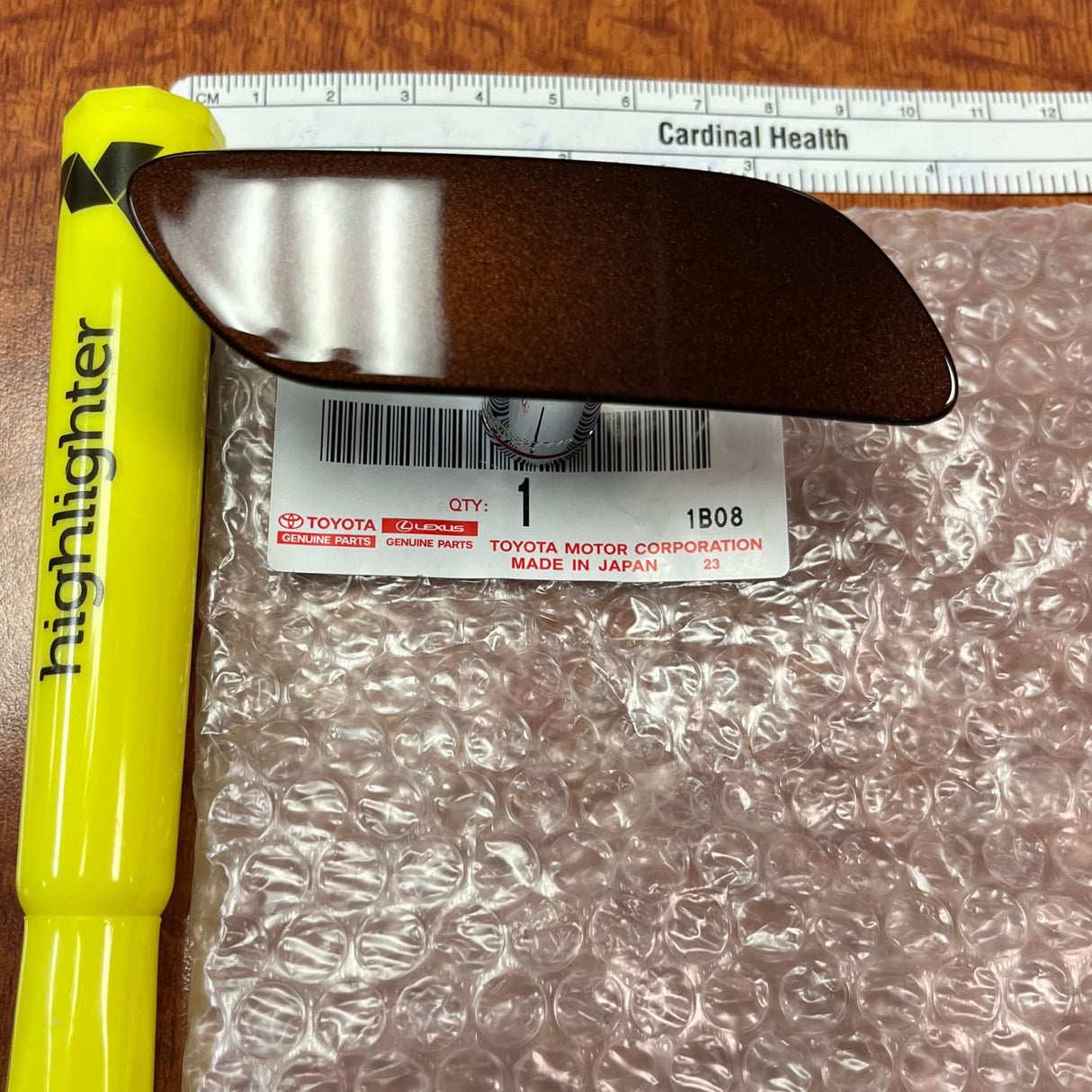 2018-2019 LS500 y LS500H | Ámbar | Cubierta de tapa de parachoques delantero OEM | lexus