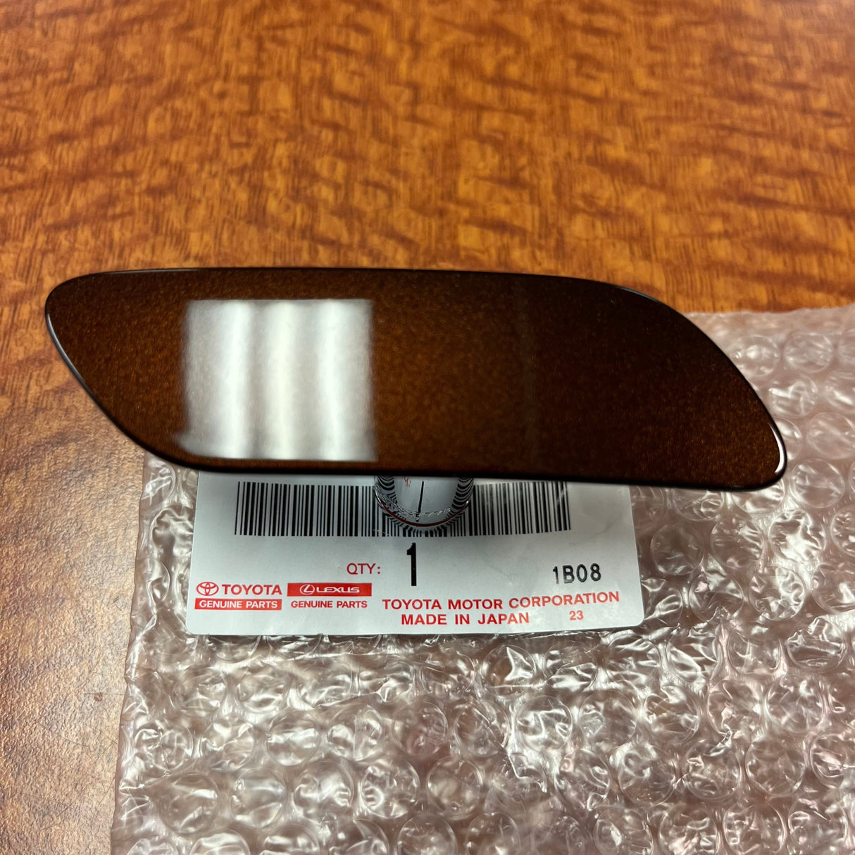 2018-2019 LS500 y LS500H | Ámbar | Cubierta de tapa de parachoques delantero OEM | lexus