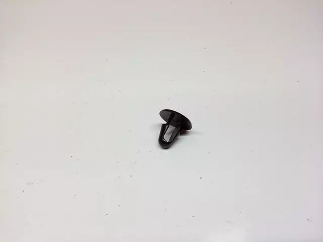 New | 4Runner  | Engine Cover Clip| 1992-1995 | Toyota