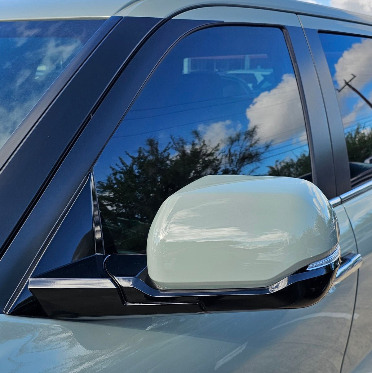 New | 2022-2026 Tundra | Urban Khaki | Driver | Toyota | Side View Mirror | With Blinker