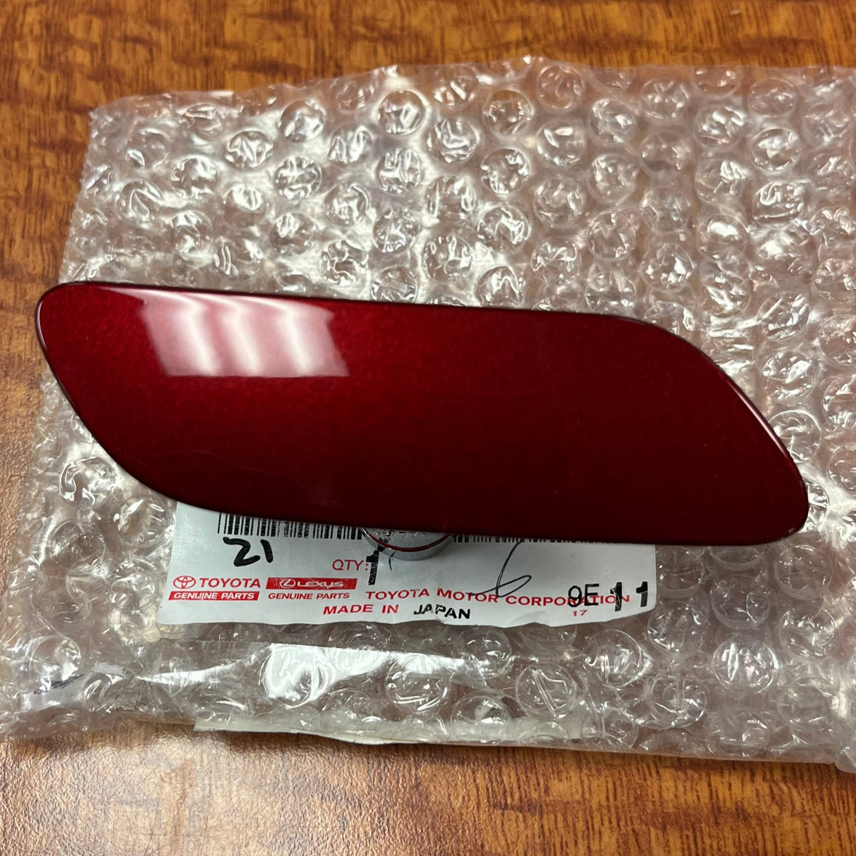 2016-2020 Rx350&Rx450h | Matador Red Mica | OEM Headlight/Headlamp Washer Cover/Cap | Lexus