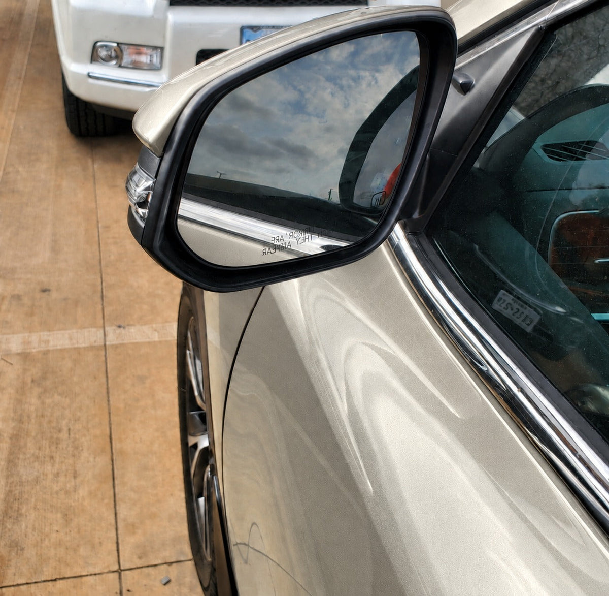 New | 2014-2016 Highlander | Creme Brulee Mica | Driver | Toyota | Side View Mirror