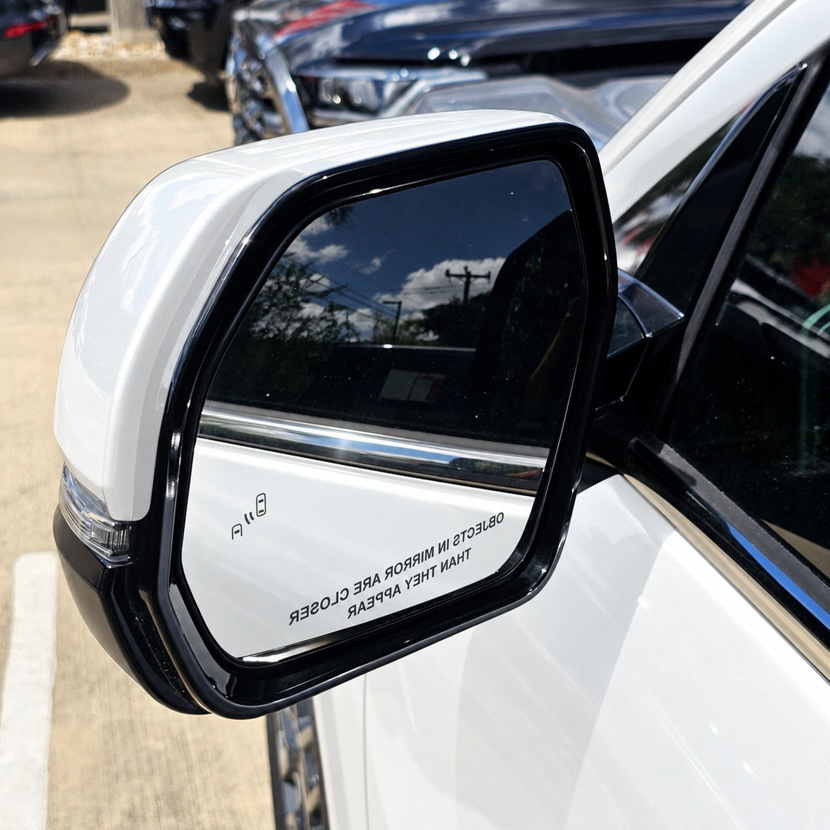 New | 2022-2026 Tundra | Ice Cap | Driver | Toyota | Side View Mirror | With Blinker
