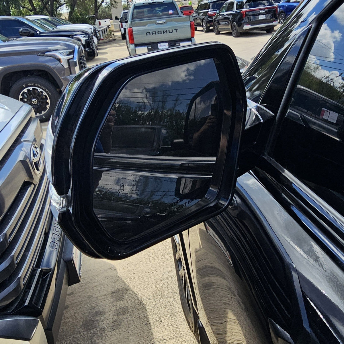 New | 2022-2026 Tundra | Midnight Black Metallic | Driver | Toyota | Side View Mirror | With Blinker